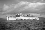SS Queen Mary in her grey/white war paint at Greenock on August 28, 1944. Photo: R. G. G. Coote. Imperial War Museums A 25910